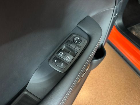 Used 2023 Dodge Challenger SRT Hellcat image 16