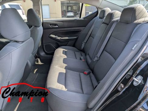 Used 2022 Nissan Altima 2.5 SV FWD image 16