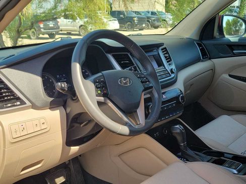 Used 2016 Hyundai Tucson Sport FWD image 10