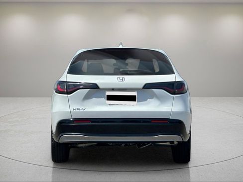 New 2027 Honda HR-V EX-L image 4