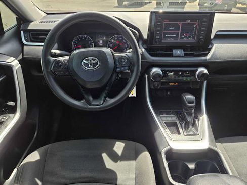 Used 2019 Toyota RAV4 LE w/ All Weather Liner Package FWD image 19
