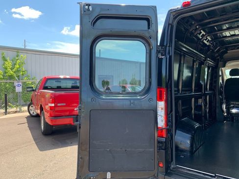 Used 2023 RAM ProMaster 2500 FWD image 26