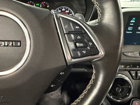 Used 2018 Chevrolet Camaro LT w/ RS Package image 16