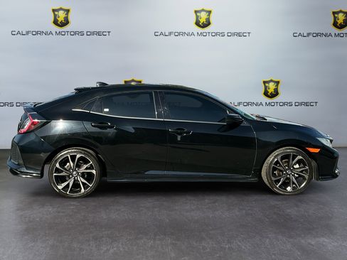 Used 2019 Honda Civic Sport image 6