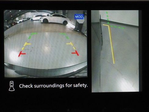 Used 2024 Nissan Sentra SV w/ SV Premium Package image 33