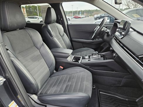 Used 2024 Mitsubishi Outlander SE image 20