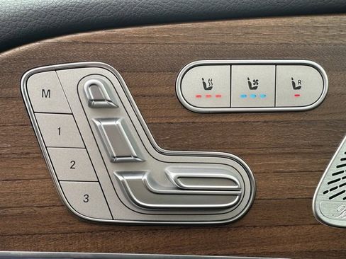 Used 2025 Mercedes-Benz GLE 350 4MATIC image 15