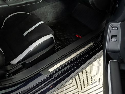 Used 2025 Subaru BRZ Limited w/ Popular Package 2 image 18