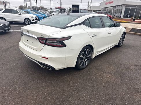 Used 2023 Nissan Maxima SL image 9