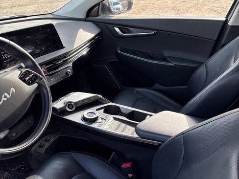 Used 2022 Kia EV6 Wind image 9