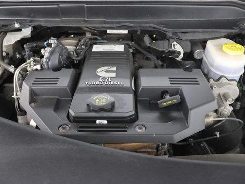 Used 2022 RAM 2500 Big Horn w/ Level C Equiment Group AWD/4WD image 18