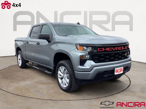 Used 2024 Chevrolet Silverado 1500 Custom image 1