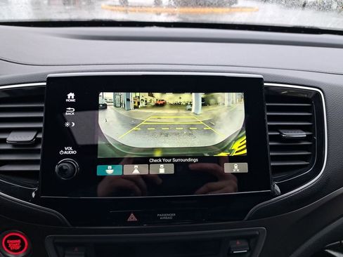 Used 2021 Honda Pilot Special Edition image 24