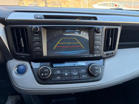 Used 2016 Toyota RAV4 XLE image 35