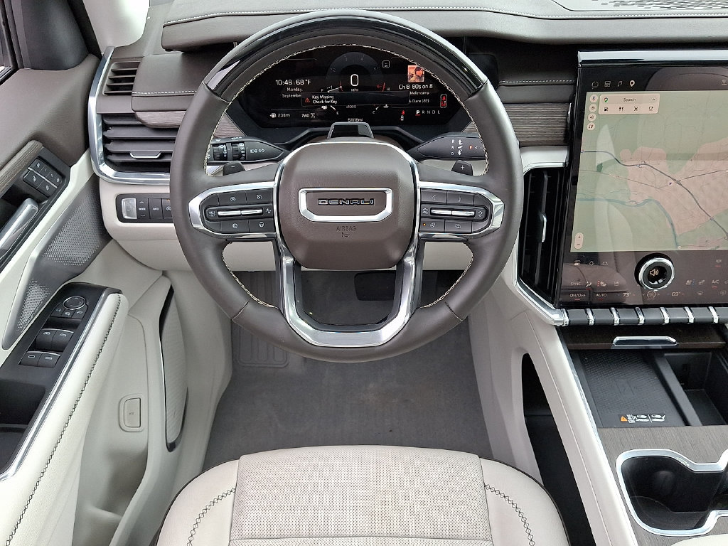 Used 2024 GMC Acadia Denali w/ Super Cruise Package AWD/4WD image 2