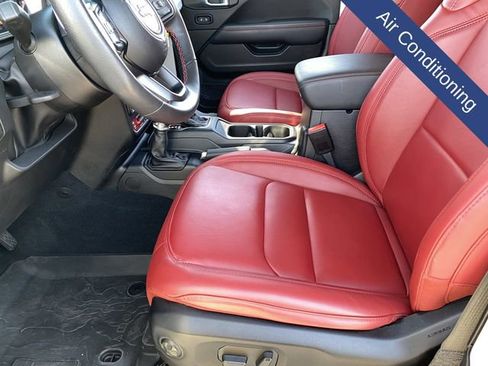 Used 2024 Jeep Wrangler Unlimited Rubicon 392 AWD/4WD image 20