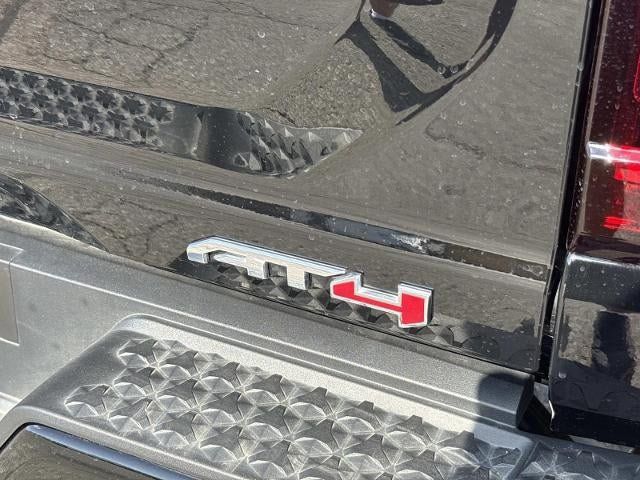Used 2025 GMC Canyon AT4 AWD/4WD image 7