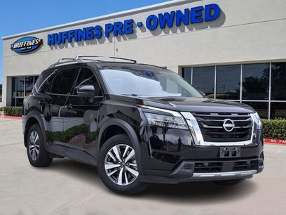 Used 2024 Nissan Pathfinder SL