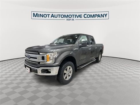 Used 2018 Ford F150 XLT w/ Equipment Group 302A Luxury image 4
