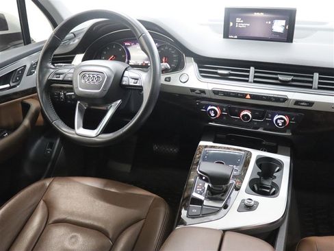 Used 2019 Audi Q7 2.0T Premium w/ Convenience Package AWD/4WD image 26