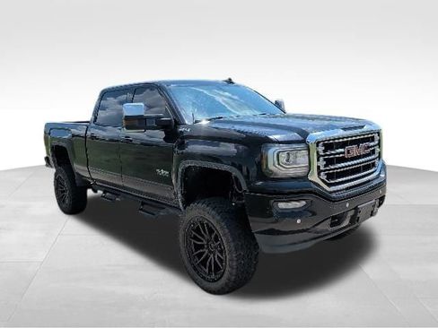 Used 2018 GMC Sierra 1500 SLT w/ Texas SLT Premium Package AWD/4WD image 1