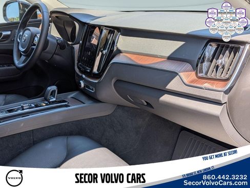 Certified 2023 Volvo XC60 B5 Plus w/ Climate Package AWD/4WD image 27