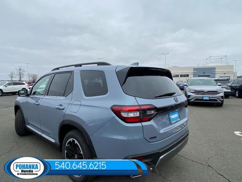 New 2026 Honda Pilot image 3