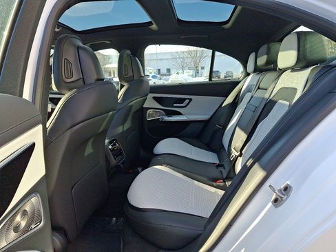 New 2026 Mercedes-Benz E 53 AMG e 4MATIC Sedan image 8