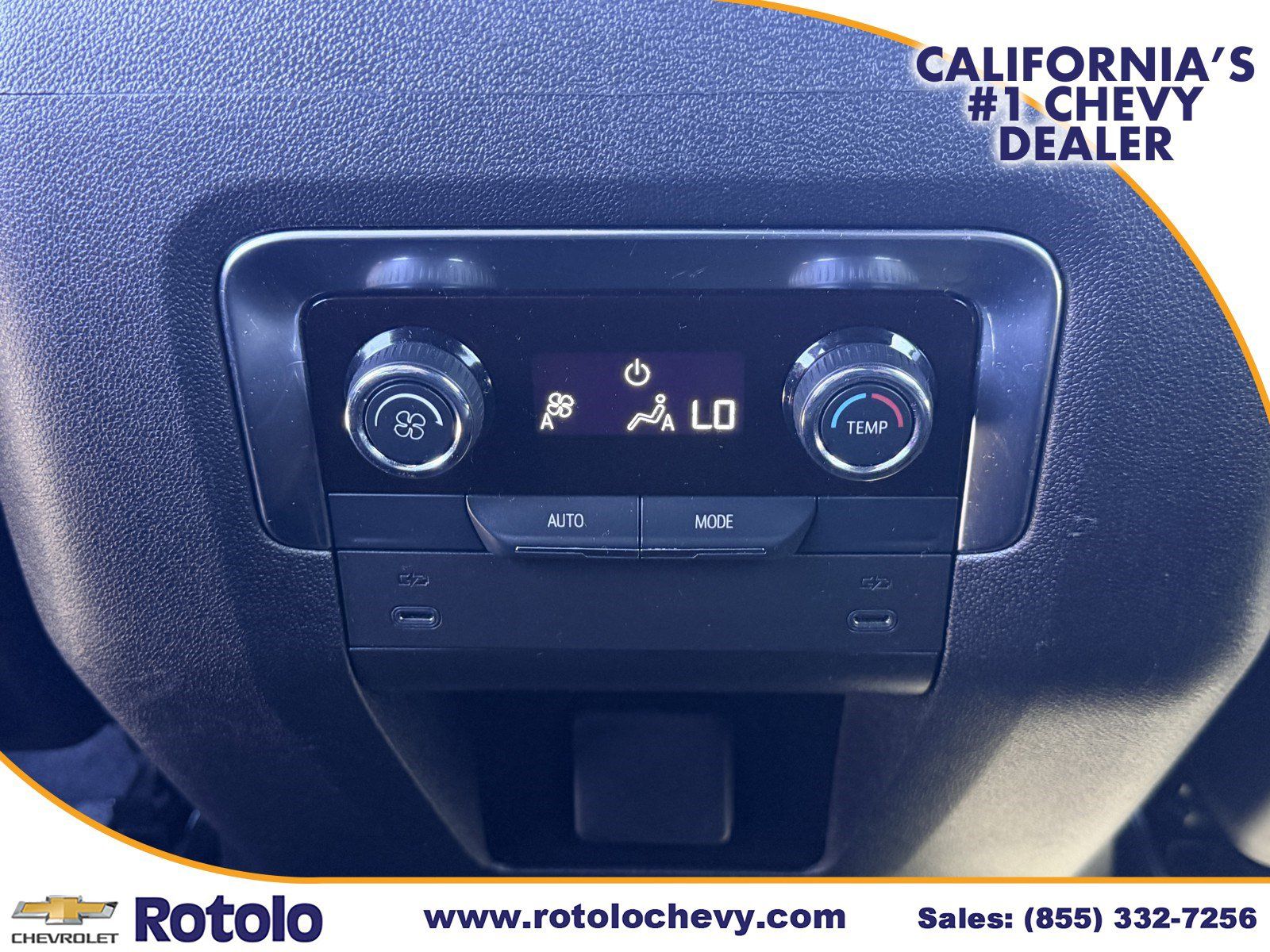 Used 2025 Chevrolet Tahoe Z71 AWD/4WD image 16