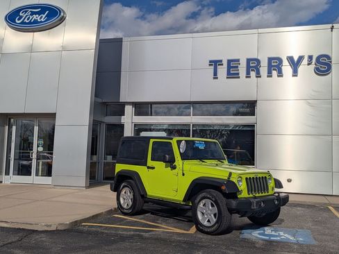Used 2017 Jeep Wrangler Sport w/ Quick Order Package 24S AWD/4WD image 1