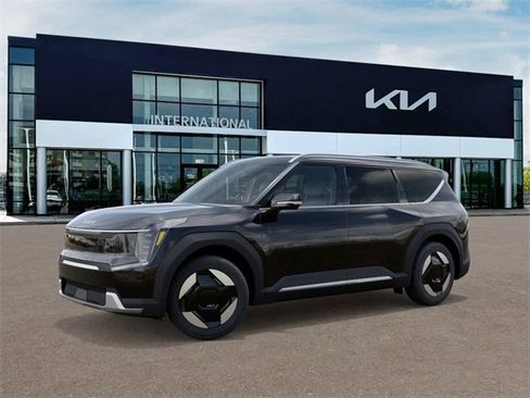 New 2026 Kia EV9 Wind image 3