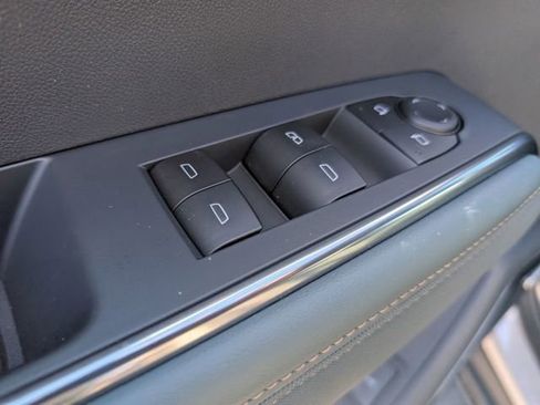 New 2026 GMC Acadia AT4 w/ Luxury Package image 14