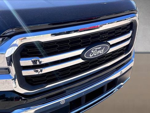 Used 2024 Ford F150 Lariat w/ FX4 Off-Road Package AWD/4WD image 28