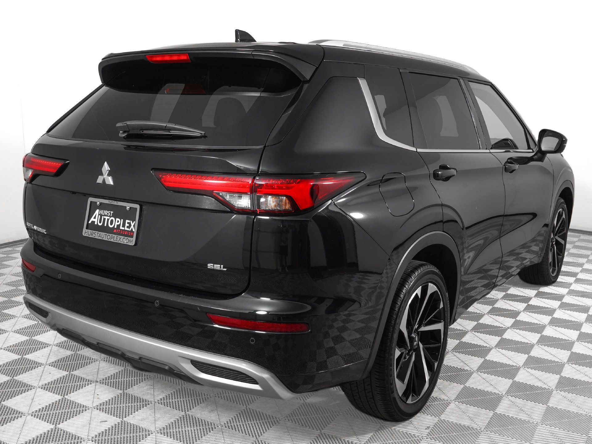Used 2024 Mitsubishi Outlander SEL FWD image 5