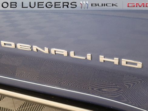 Used 2024 GMC Sierra 2500 Denali Ultimate image 4