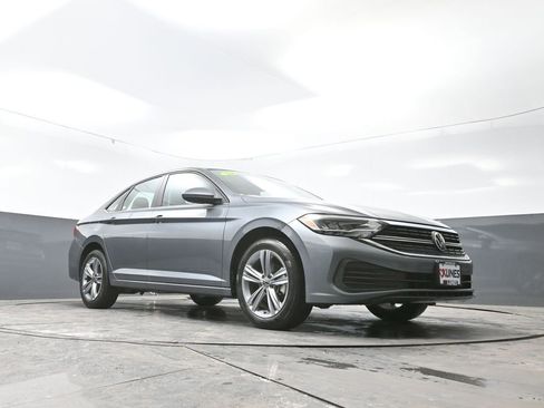 Used 2024 Volkswagen Jetta SE image 52