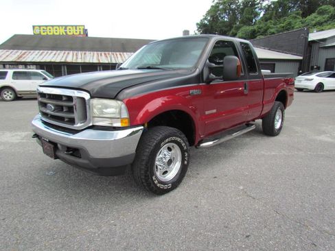 Used 2003 Ford F250 XLT image 3