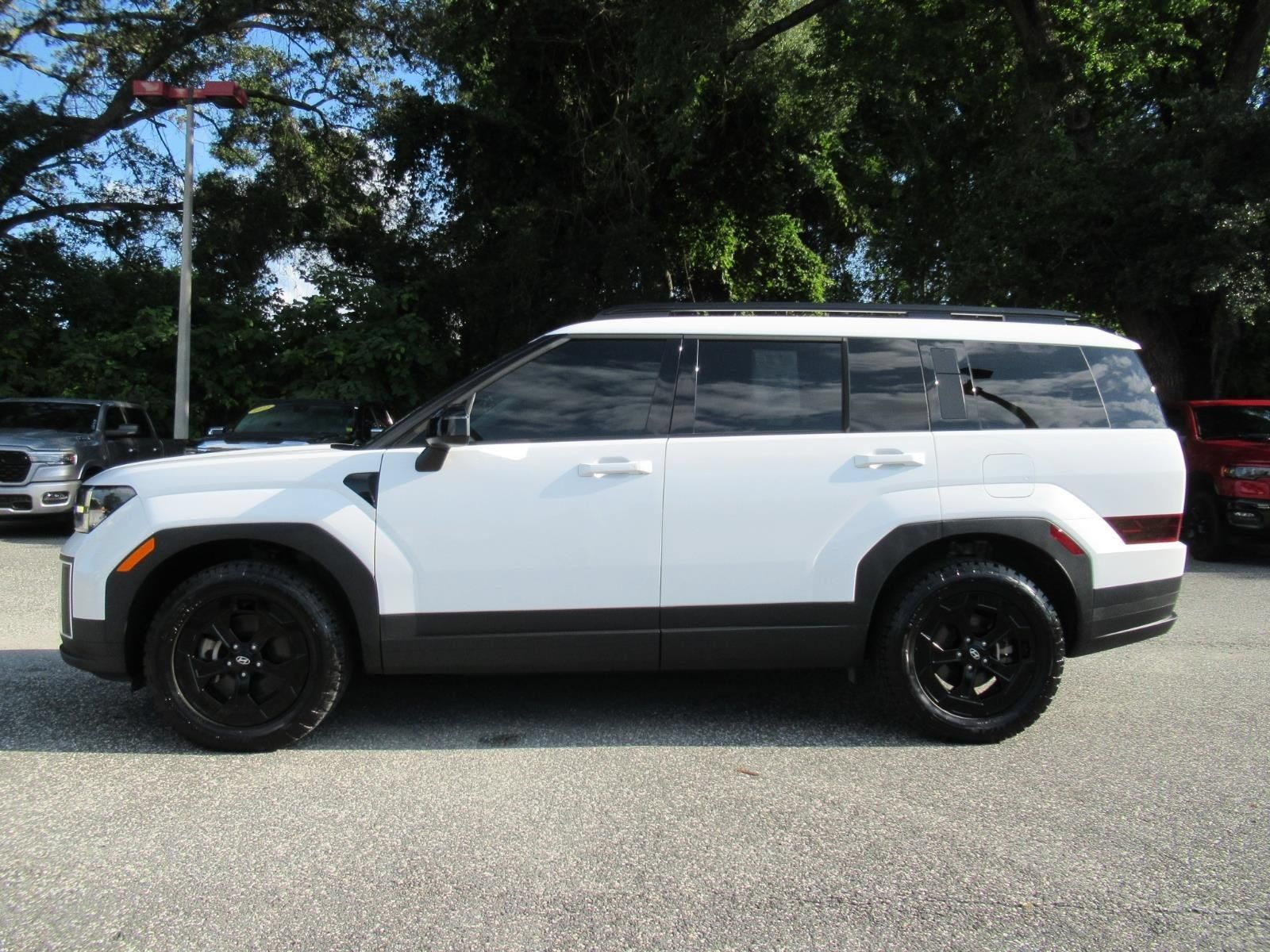 Used 2024 Hyundai Santa Fe XRT AWD/4WD image 4