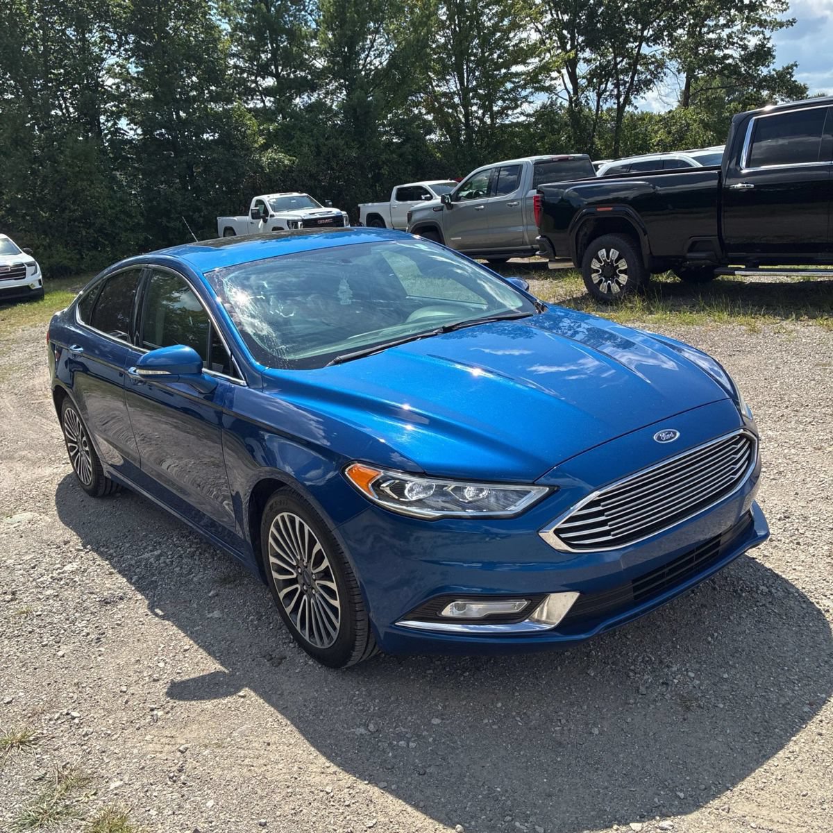 Used 2017 Ford Fusion Titanium FWD image 2