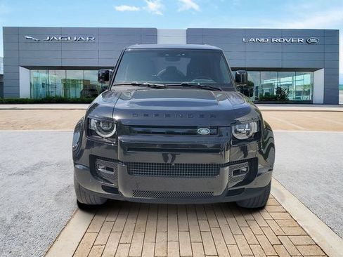 Certified 2024 Land Rover Defender 110 X-Dynamic SE AWD/4WD image 2