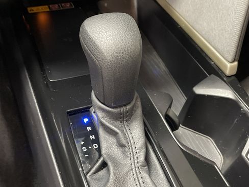Used 2025 Toyota Camry LE w/ Convenience Package FWD image 26