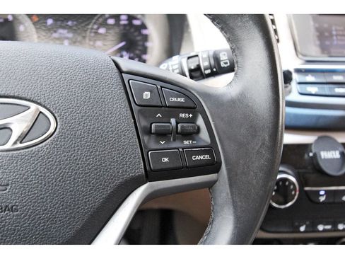 Used 2017 Hyundai Tucson Sport FWD image 24