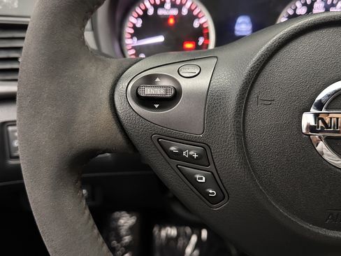 Used 2017 Nissan Sentra NISMO image 18