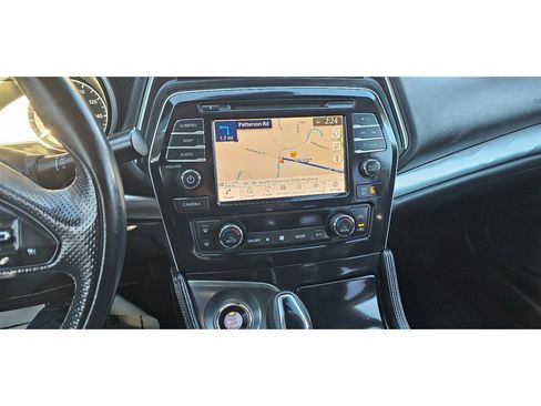 Used 2022 Nissan Maxima SV w/ Floor Mat Group image 15