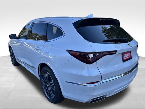 New 2026 Acura MDX SH-AWD image 3