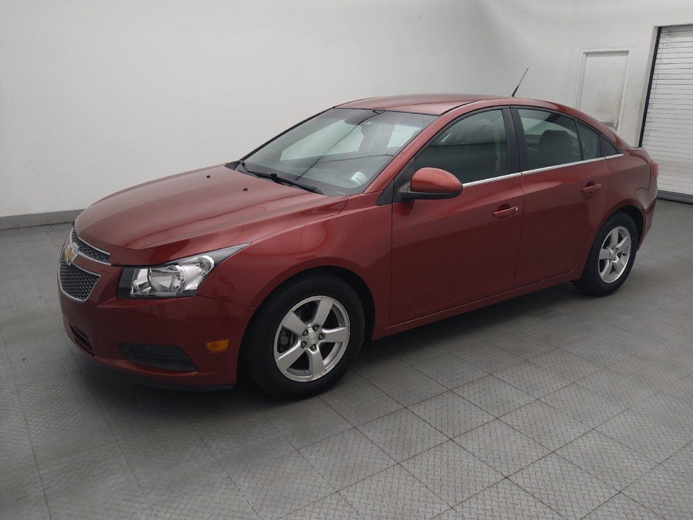 Used 2014 Chevrolet Cruze LT FWD image 2