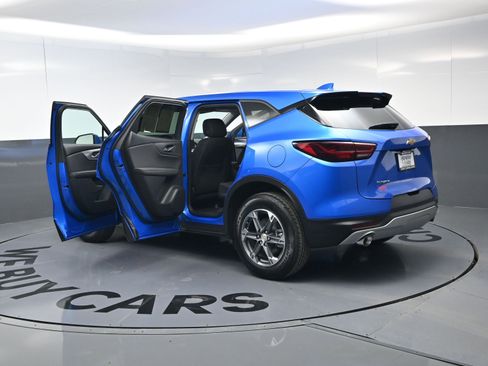 Certified 2025 Chevrolet Blazer LT image 28