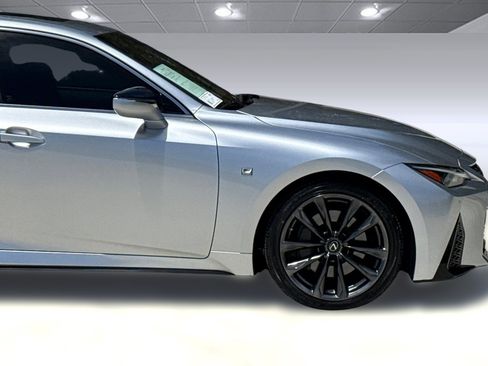 Used 2021 Lexus IS 350 F Sport RWD image 34