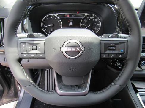 New 2026 Nissan Pathfinder SV AWD/4WD image 28