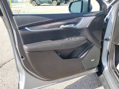 Certified 2024 Cadillac XT5 Sportv w/ Platinum Package AWD/4WD image 21